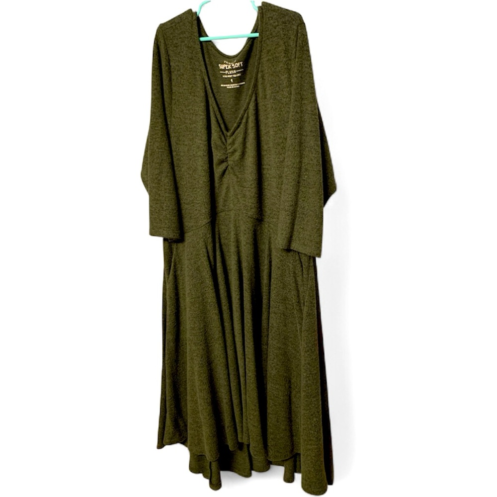 Torrid size one (1) Super Soft high-low green dress - Picture 1 of 5